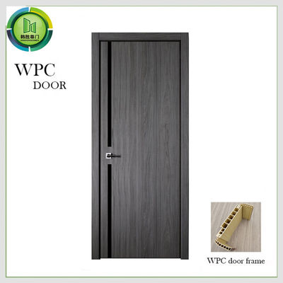 قیمت خوب درهای اتاق نشیمن داخلی سازگار با محیط زیست درهای چوبی WPC مقاوم به پوستی آنلاین