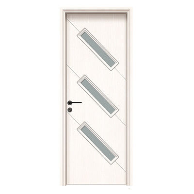 قیمت خوب درب توخالی WPC مقاوم در برابر موریانه و رطوبت با عایق حرارتی برای کاربردهای داخلی آنلاین